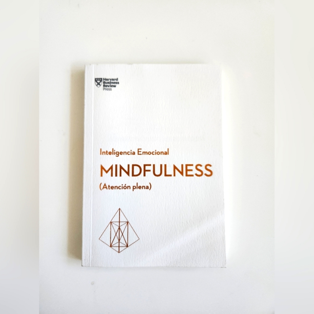 Mindfulness book inteligencia emocional - Spanish Version